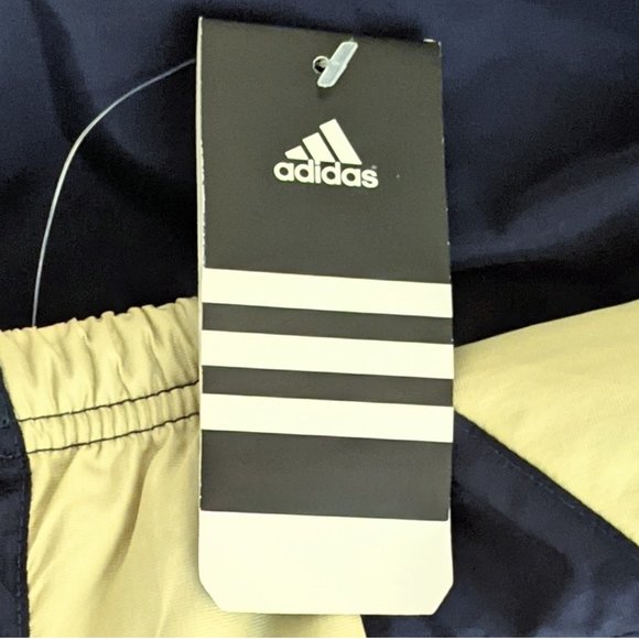 Notre-Dame Fighting Irish Football Pull-Over - Picture 7 of 13